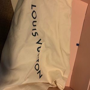 Louis Vuitton Bags - Authentic Louis Vuitton Magnetic Box Louis Vuitton Bags - Authentic Louis Vuitton Magnetic Box